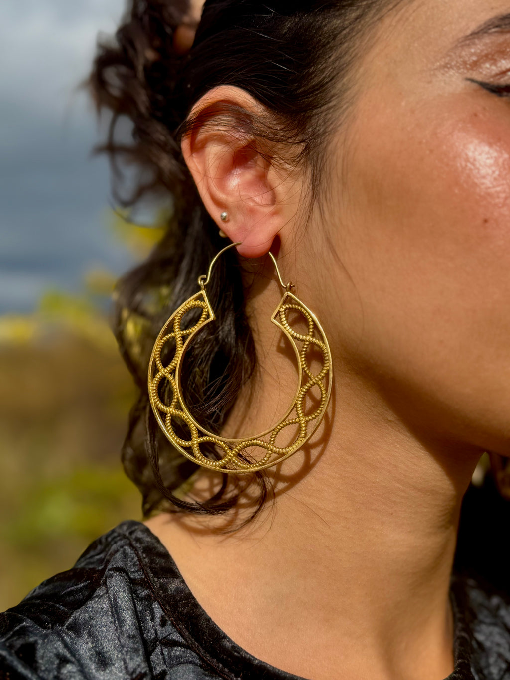 Aros Nudo Infinito ~ Joyería Bohemia