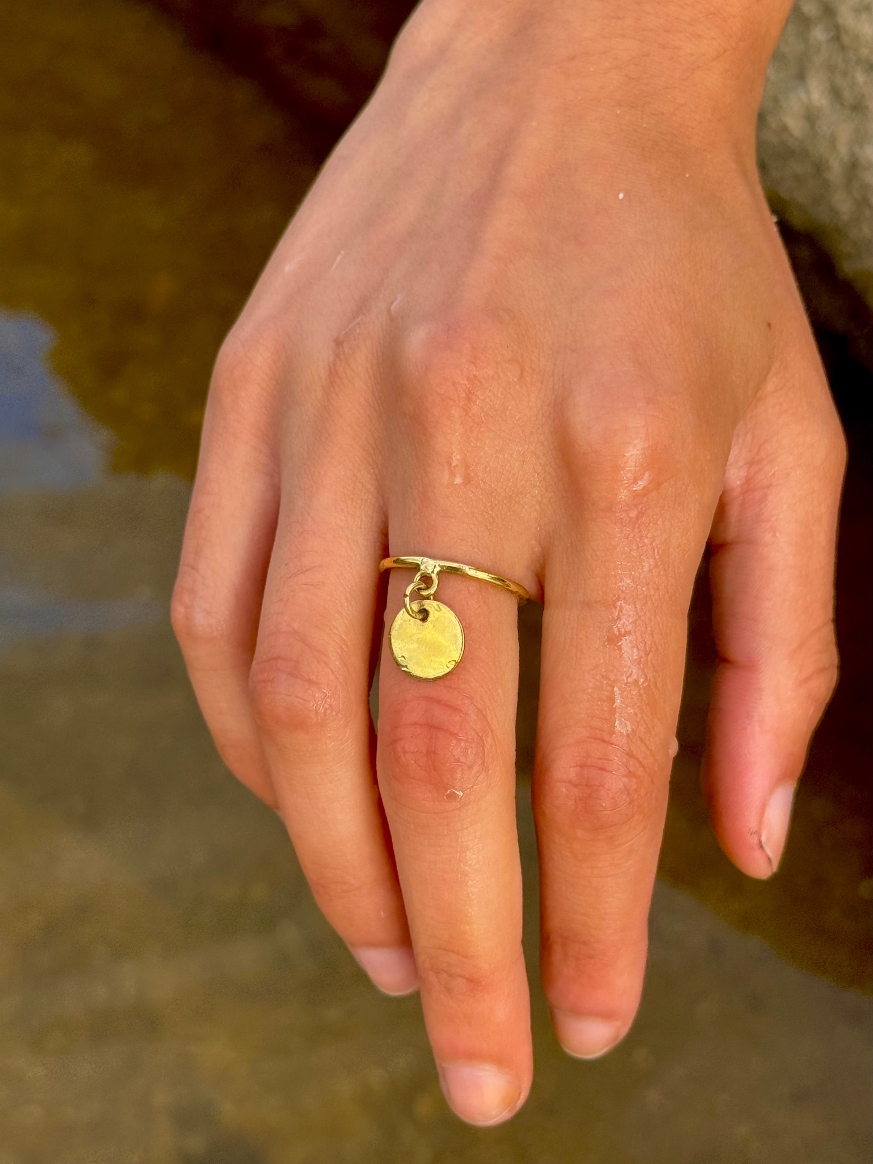 Amuleto Nómada ~ Anillo con Colgante
