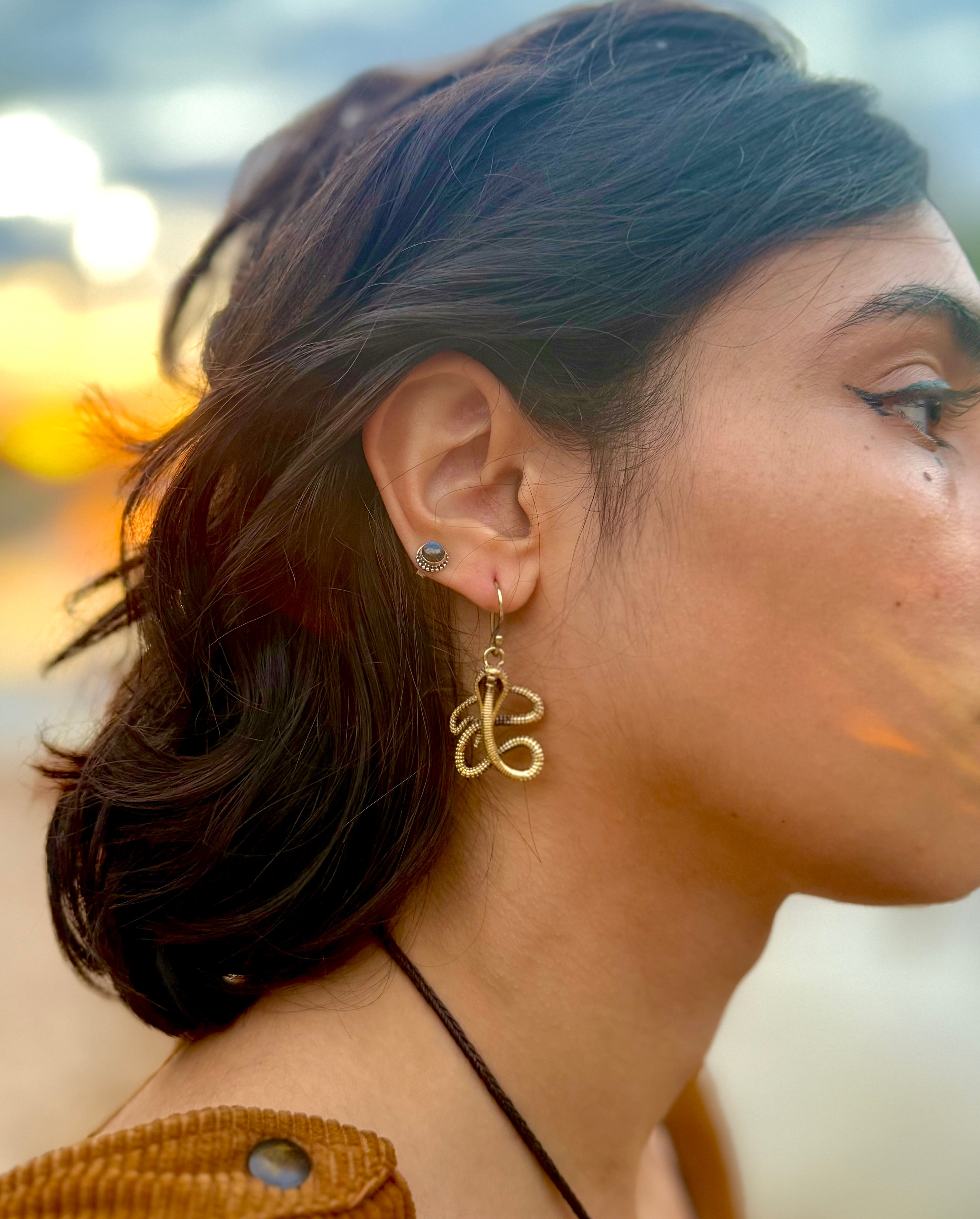 Aros Serpiente Sagrada ~ Joyería Bohemia