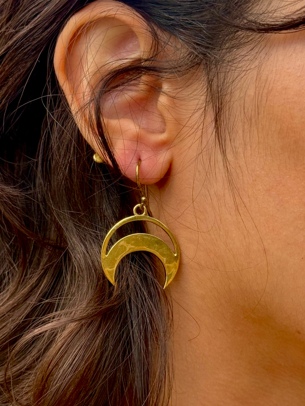 Aros Brillo Lunar ~ Joyería Bohemia